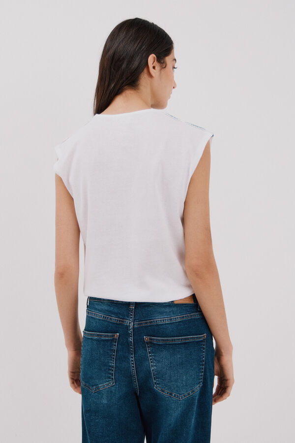 Cortefiel Camiseta detalle crochet Blanco