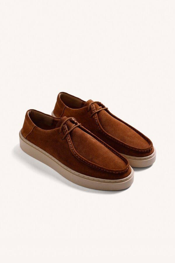 Gioseppo Mocassins estilo wallabees Castanho