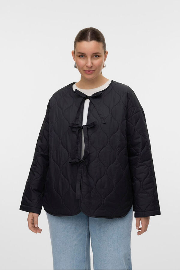 Vero Moda Curve Chaqueta acolchada talla grande Negro