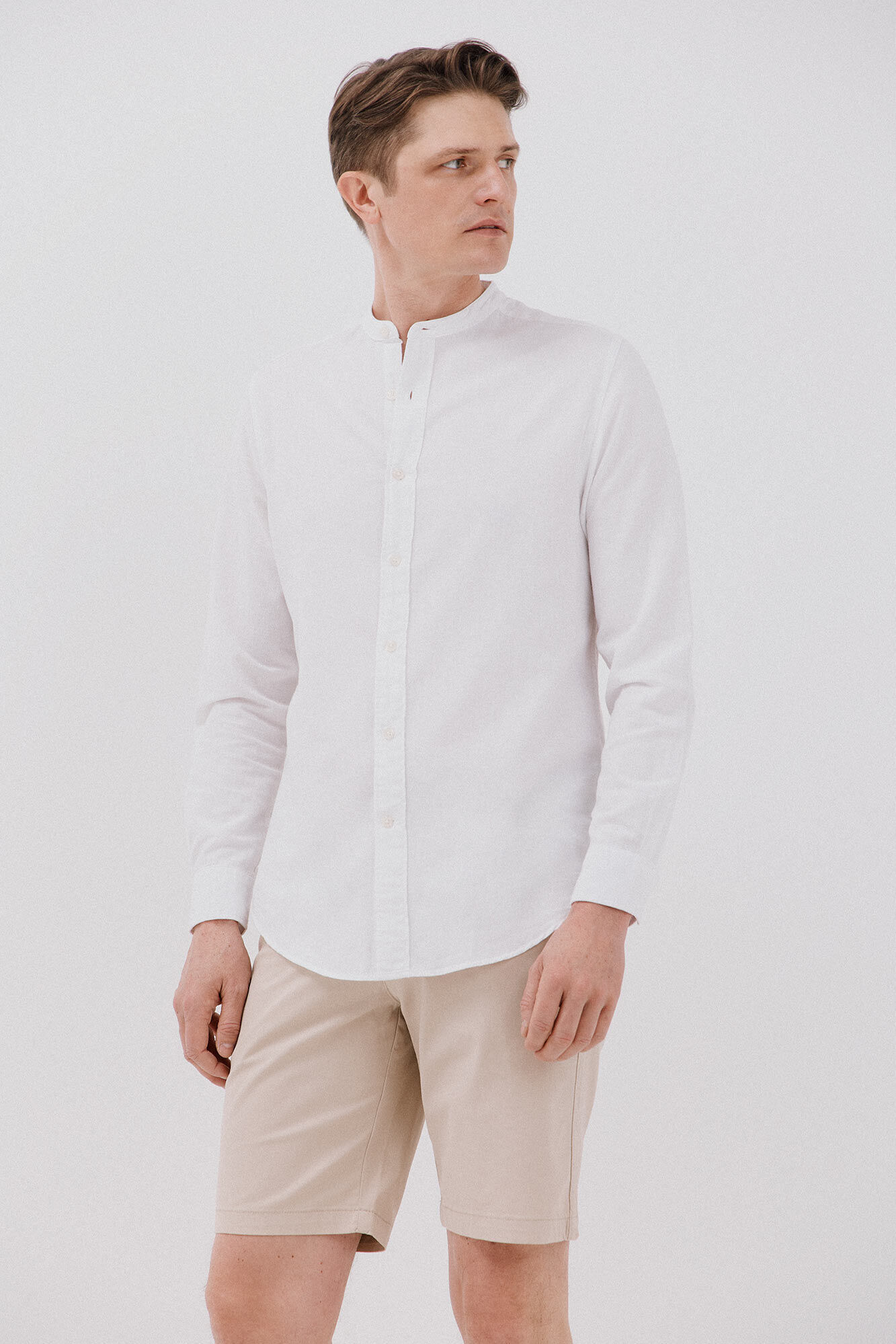 Cortefiel Bermuda chino