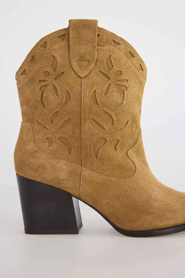 Slowlove Bot&iacute;n tacon serraje Camel