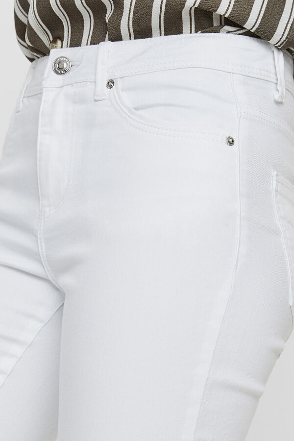 Vero Moda Jeans pitillo tiro alto Blanco