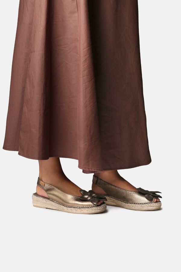 Toni Pons Alpercata peep toe em pele brilhante Dourado