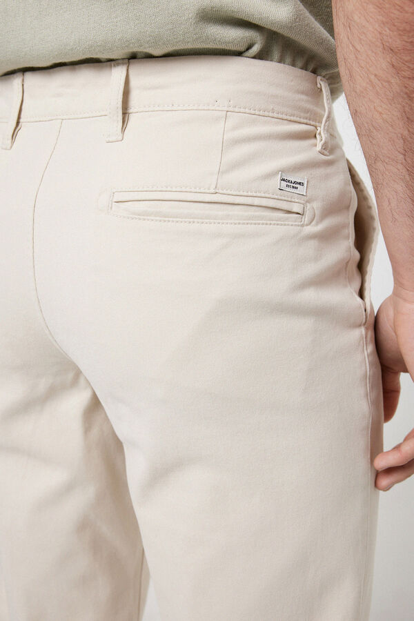 Jack & Jones Pantal&oacute;n chino regular fit Gris