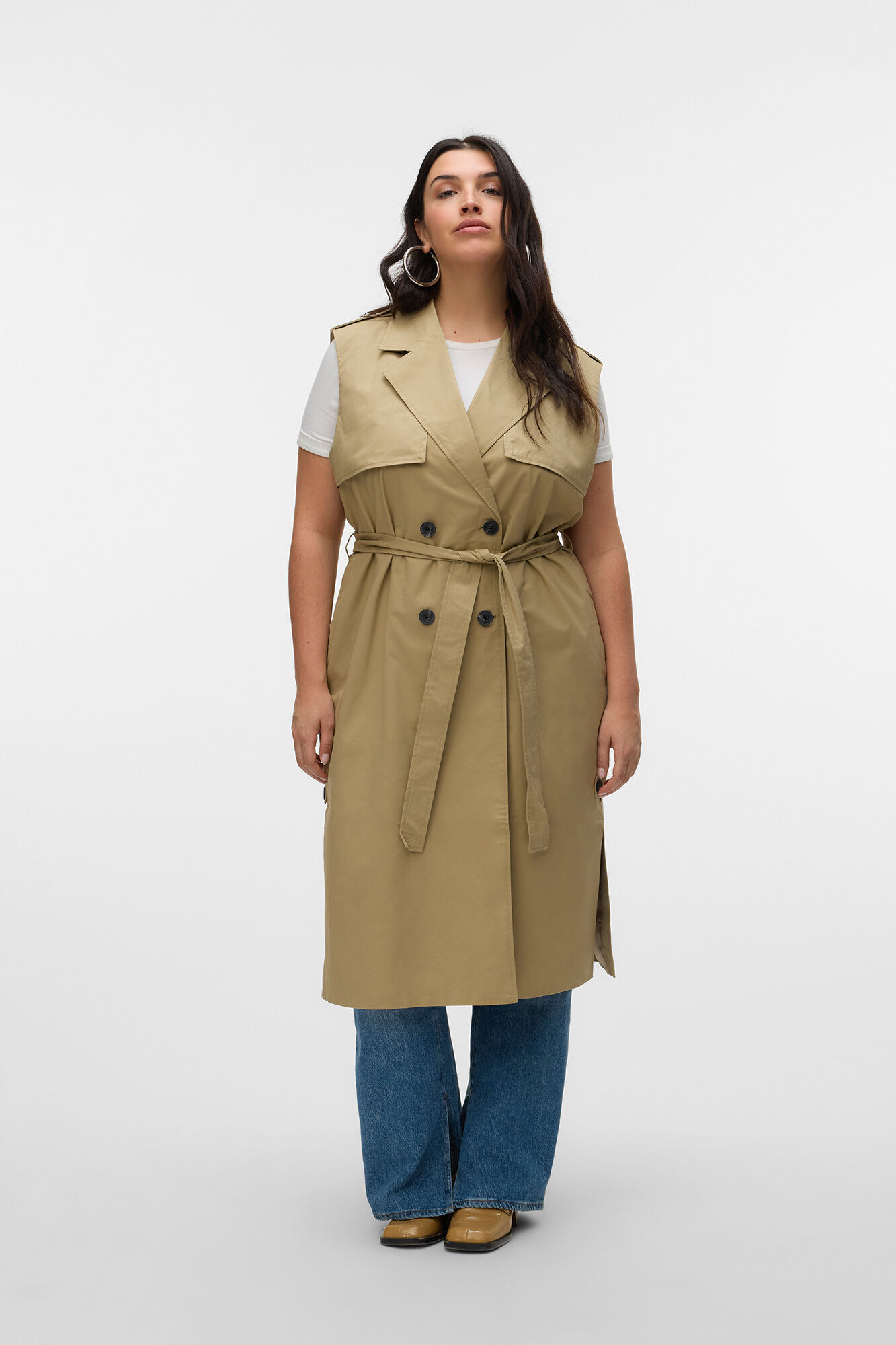 Vero Moda Curve Chaleco largo de doble abotonadura talla grande
