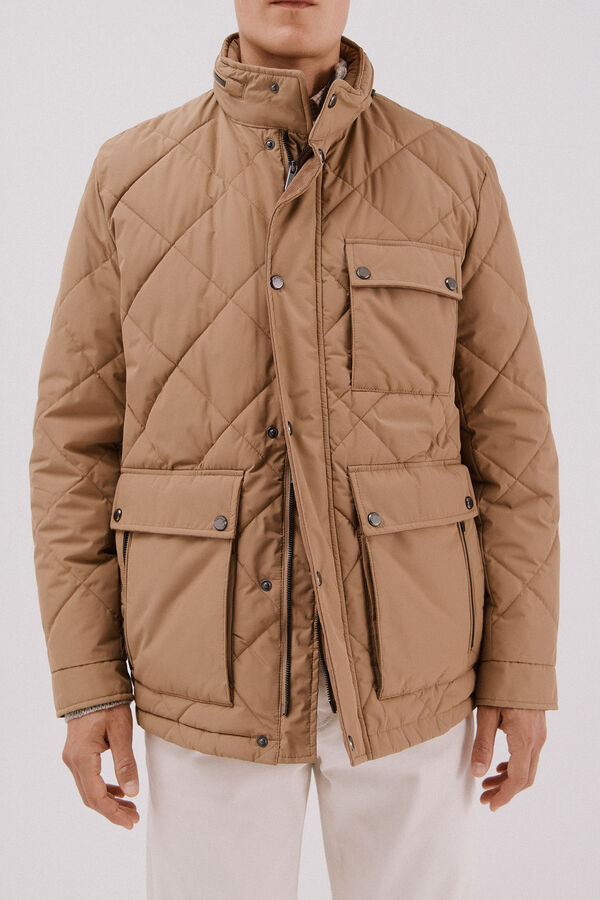Cortefiel Chaqueta acolchada rombo Camel