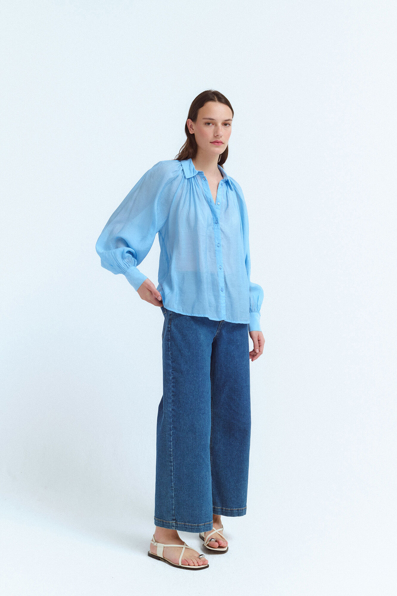 Vila Blusa manga comprida abalonada