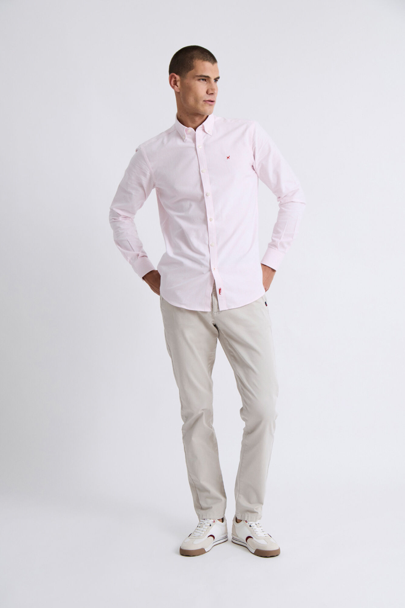 Williot Pantal&oacute;n Chino Slim