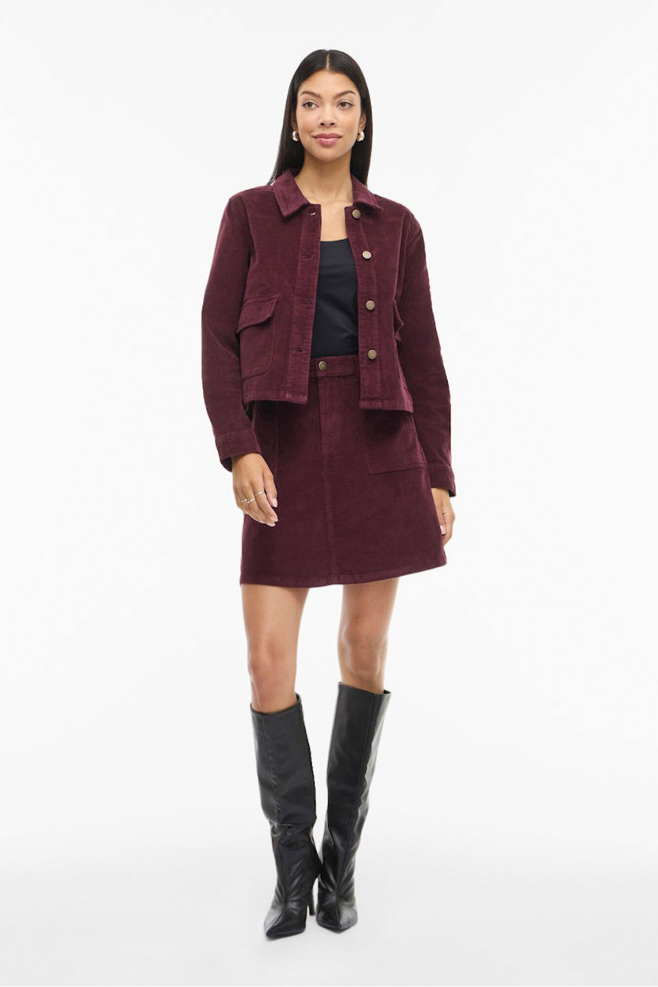 Vila Saia curta de veludo cotel&ecirc;