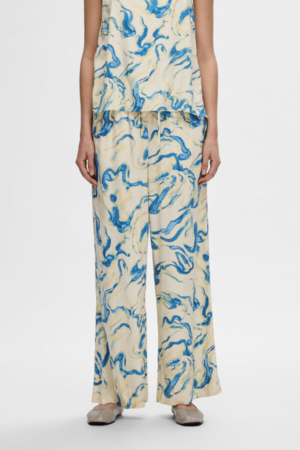 Selected Femme Calças largas estampadas confecionadas 100% com viscose. Cinzento