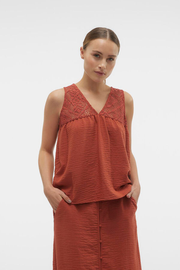 Vero Moda Top de manga sisa con detalle de encaje Rojo