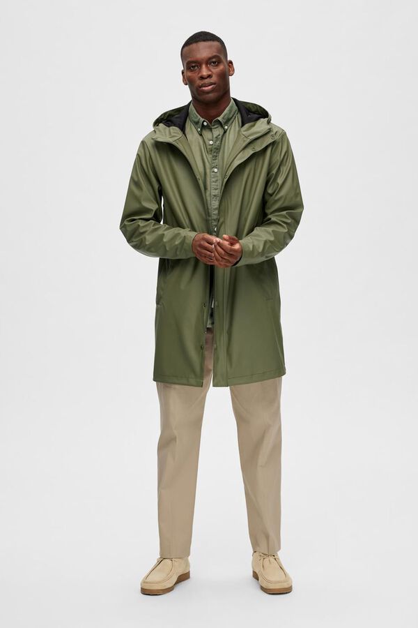 Selected Chubasquero impermeable con capucha. Verde oscuro