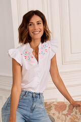 Pol&iacute;n Et Moi Camisa con bordado de flores Nadina Blanco