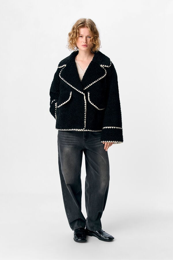 Object Chaqueta borreguillo sint&eacute;tico Negro