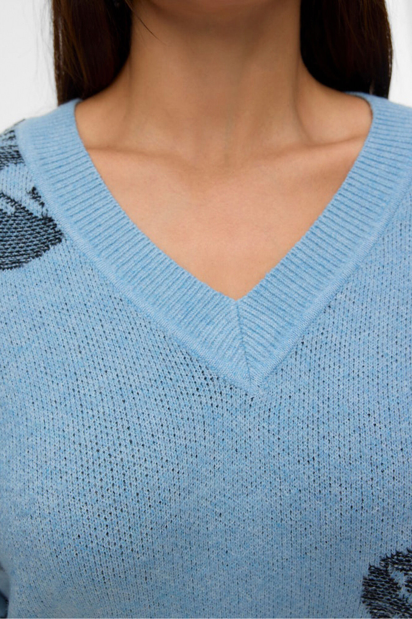 Vero Moda Curve Jersey de manga larga cuello pico Curve