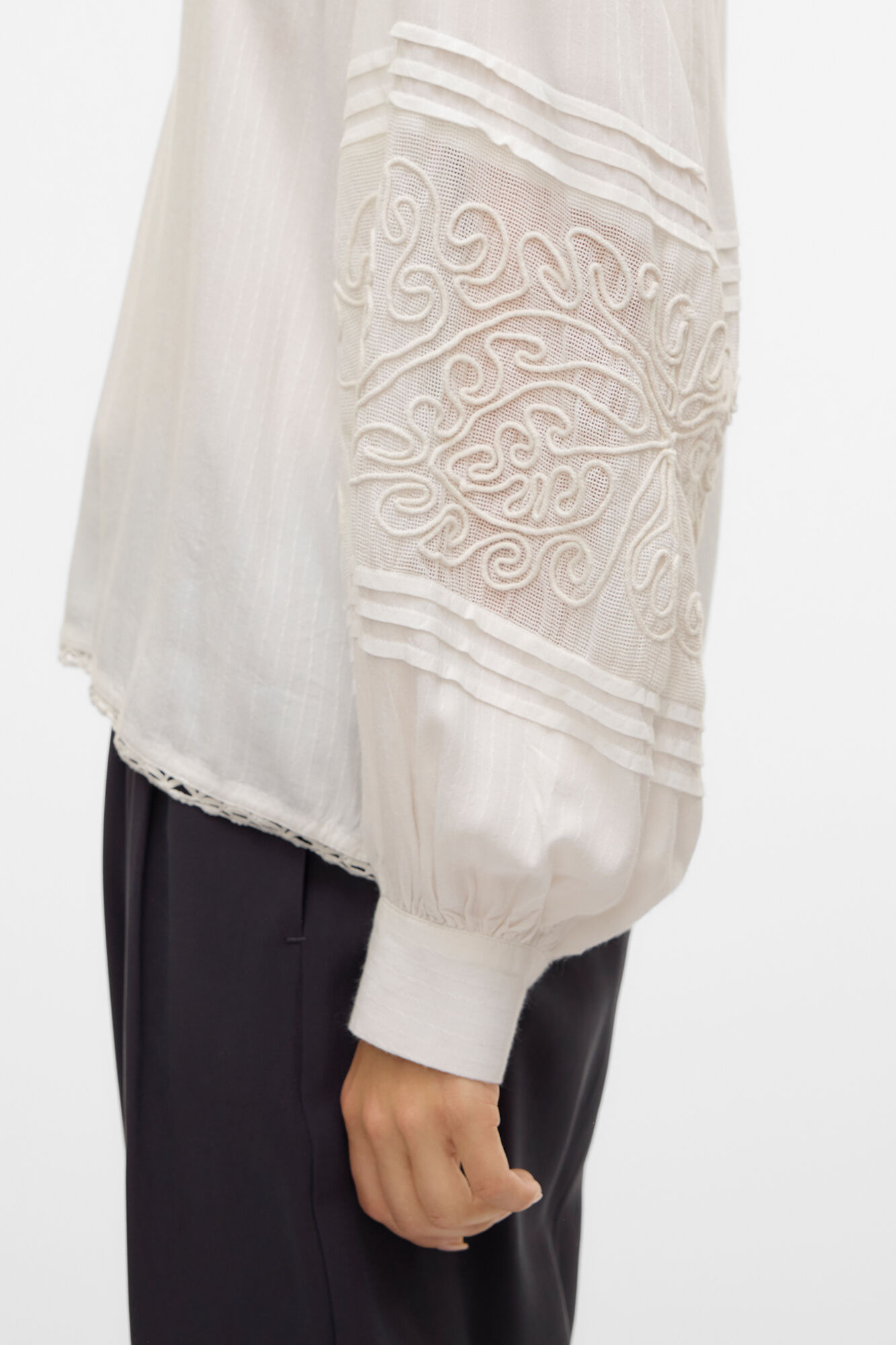 Vero Moda Camisa fluida manga larga encaje