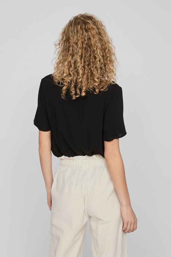 Vila T-shirt de manga curta com decote em bico Preto
