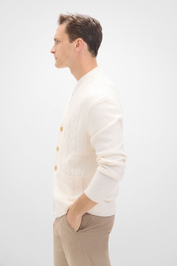 Cortefiel Cardig&atilde; losango com fecho de bot&otilde;es Ecru