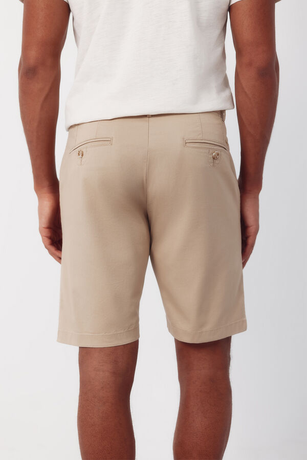 Cortefiel Bermuda chino ligero Beige