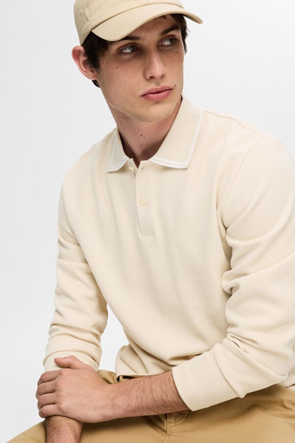 Selected Camisa p&oacute;lo de manga comprida confeccionada em 100% algod&atilde;o org&acirc;nico. Branco