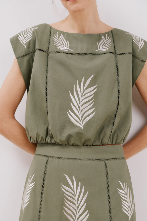 Cortefiel Top bordado Impress&atilde;o