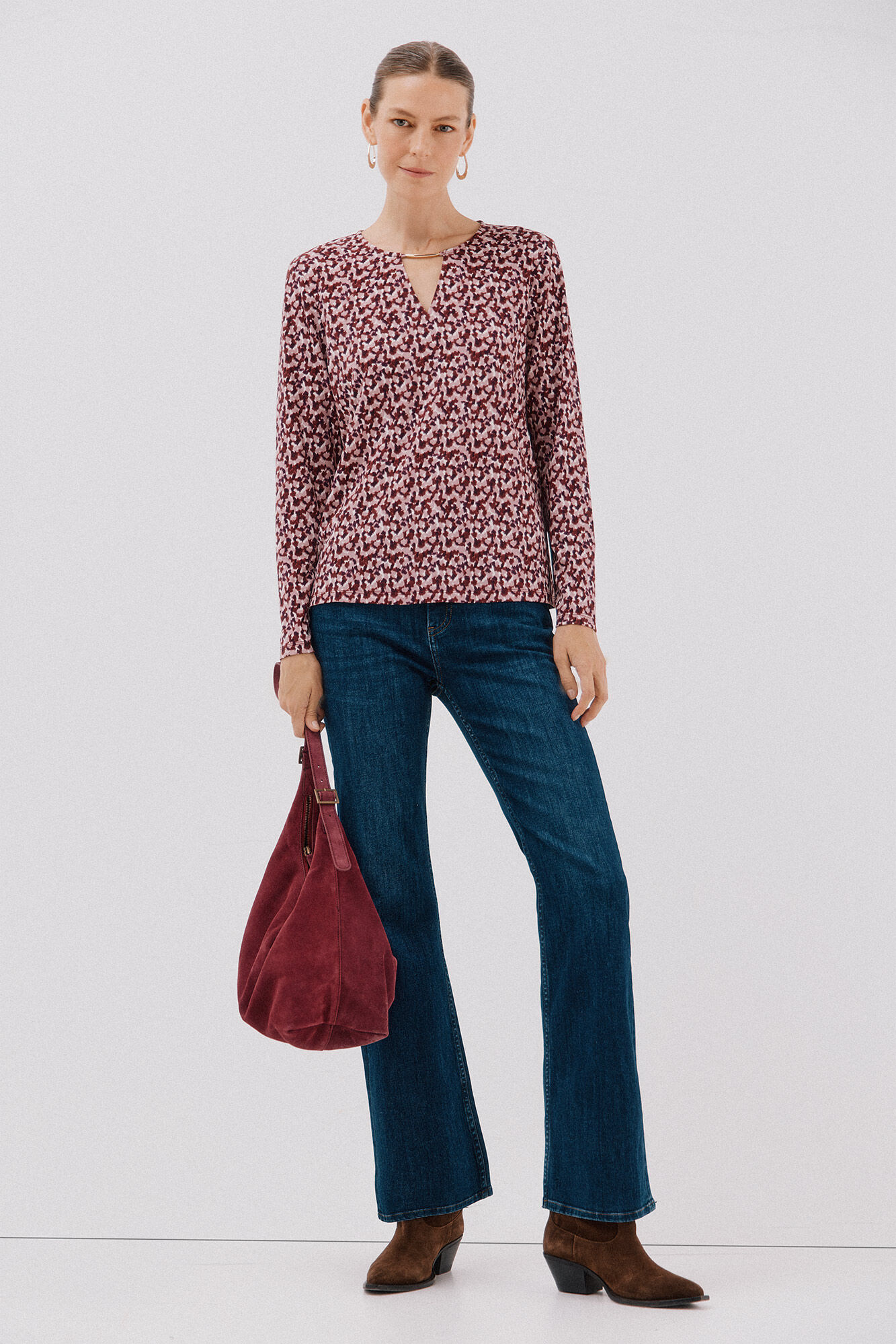 Cortefiel Top pieza dorada escote