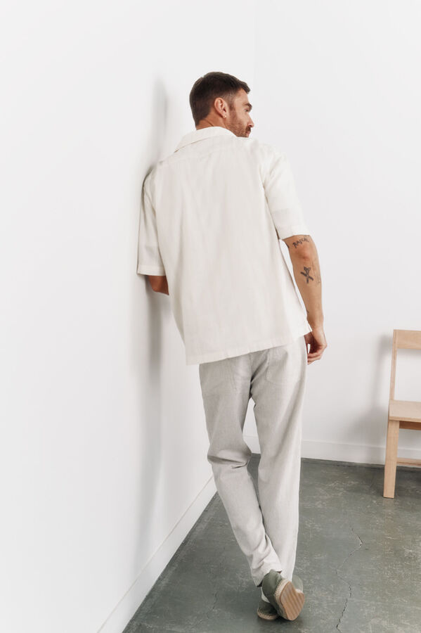 OOTO Camisa estruturada de manga manga curta Ecru