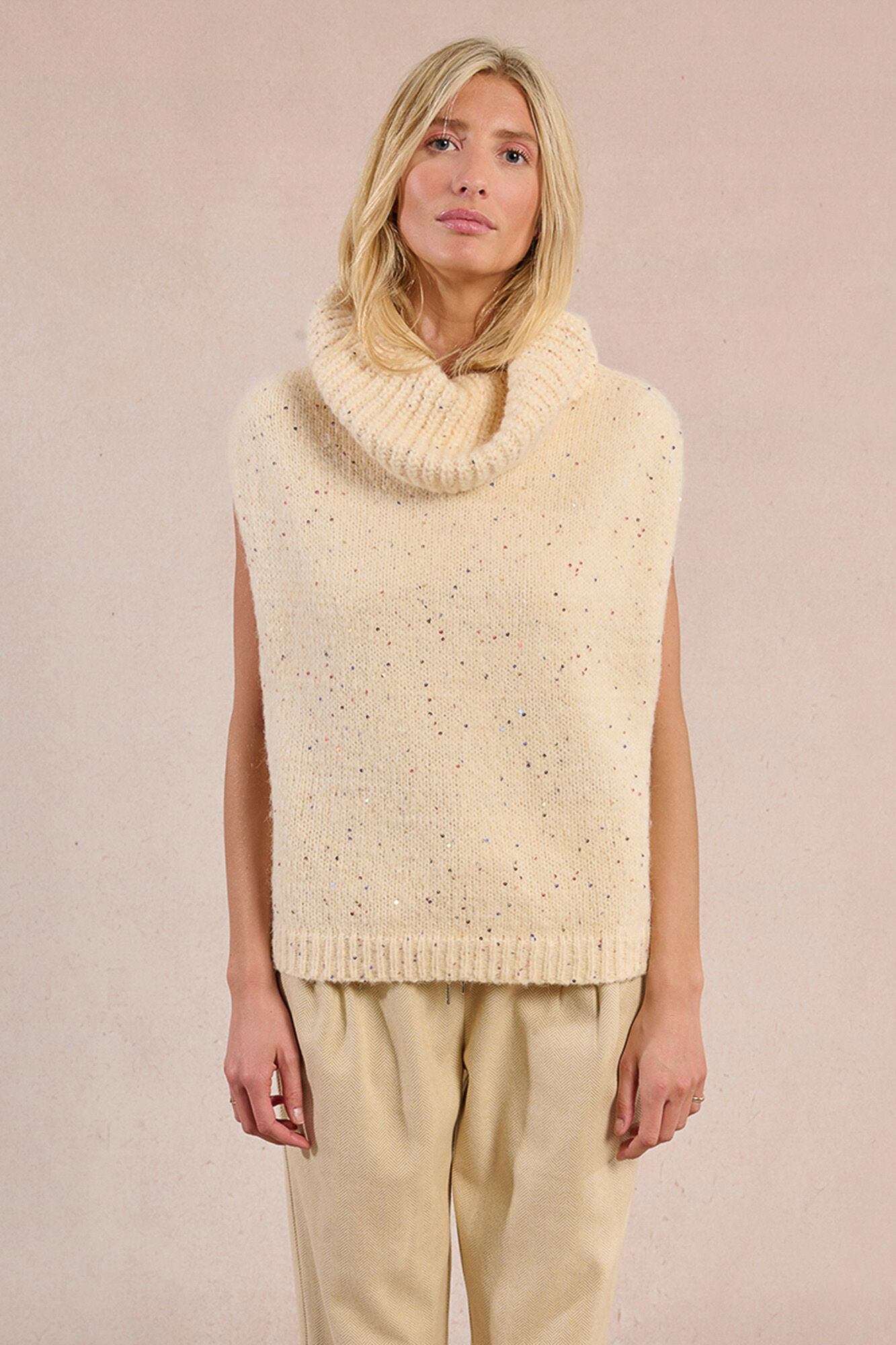 Molly Bracken Jersey de manga sisa cuello alto