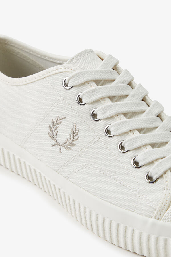 Fred Perry Zapatilla Hughes-low lona Marfil