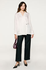 Selected Blusa cuello pico detalle met&aacute;lico Blanco