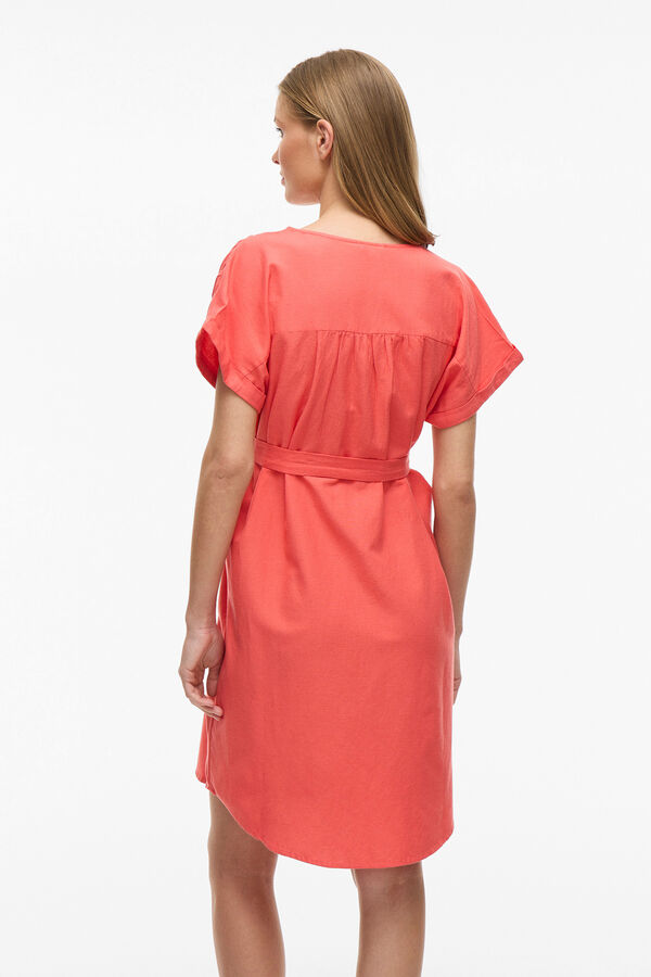 Vila Vestido curto camiseiro Subiu