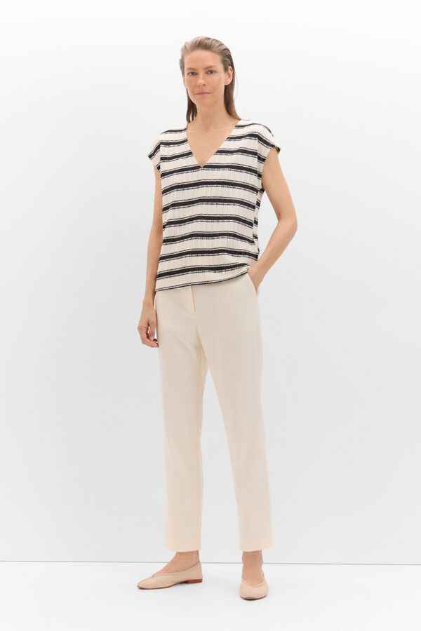 Cortefiel Camiseta de rayas en tejido r&uacute;stico Negro