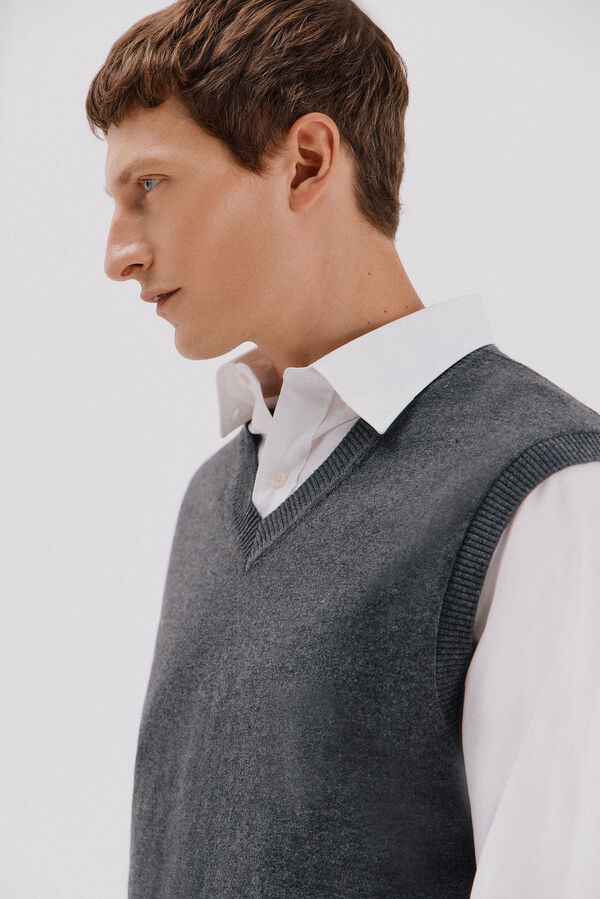 Cortefiel Chaleco punto algod&oacute;n cashmere cuello pico Gris