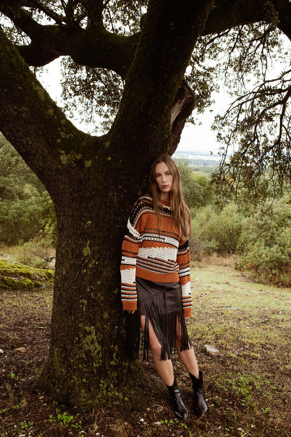 Vila Falda polipiel flecos Negro