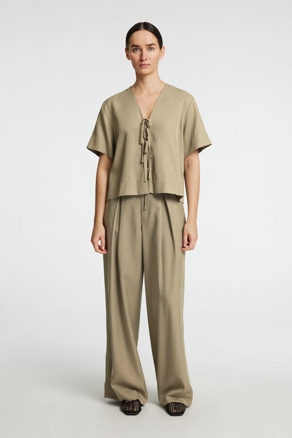 Selected Femme Calças largas com pregas  Cinzento