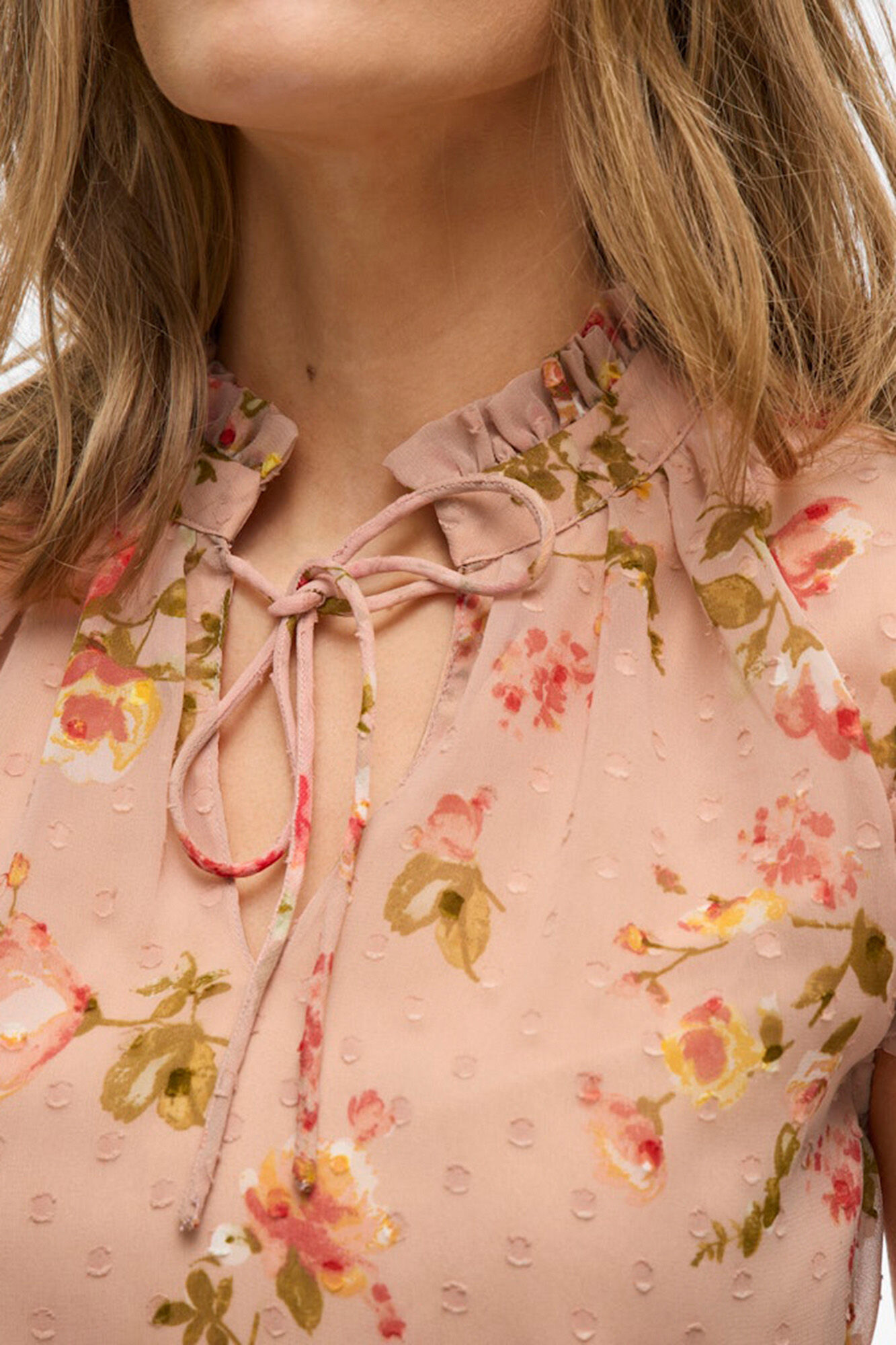 Vila Blusa plumeti estampada