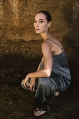 Selected Femme Top satinado de tirantes Gris