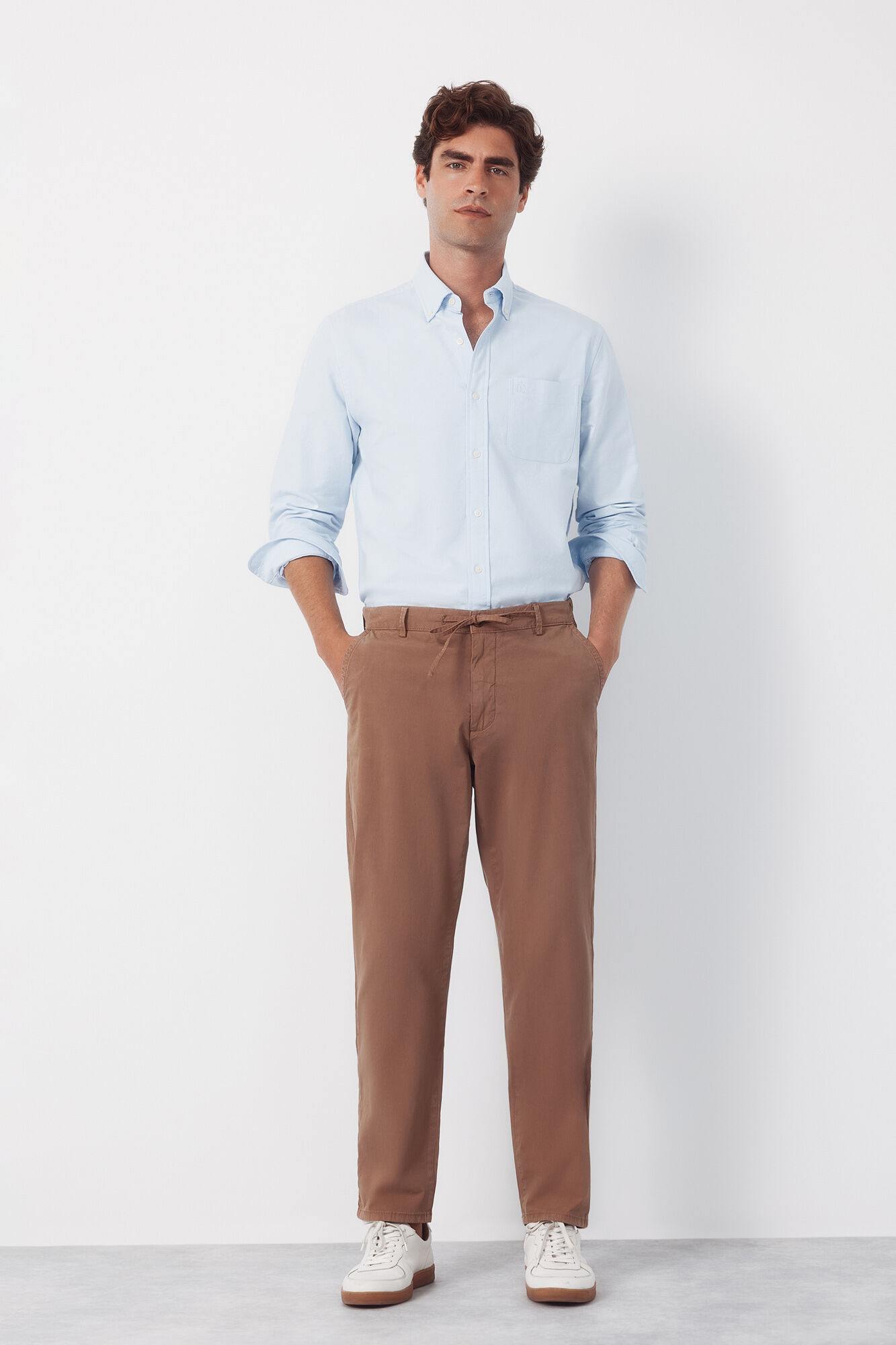 Cortefiel Jogger popelin con gomas regular