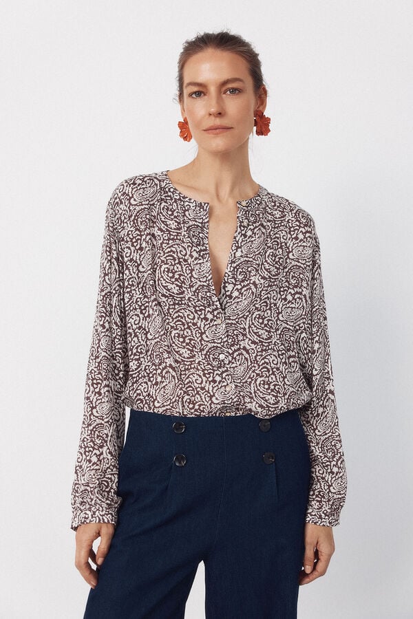 Cortefiel Blusa gola redonda Castanho