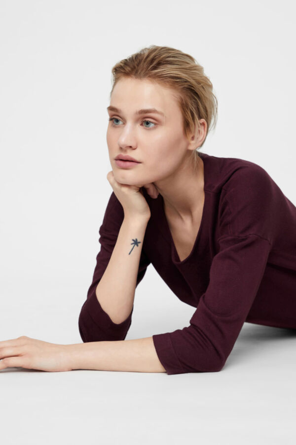 Vero Moda Vestido de punto midi Granate