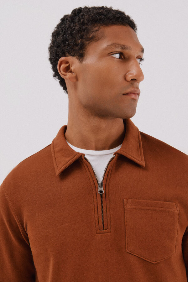 Cortefiel Sudadera cuello polo cremallera Marr&oacute;n