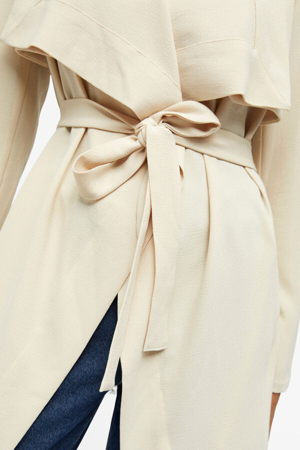 Object Chaqueta con cintur&oacute;n Beige