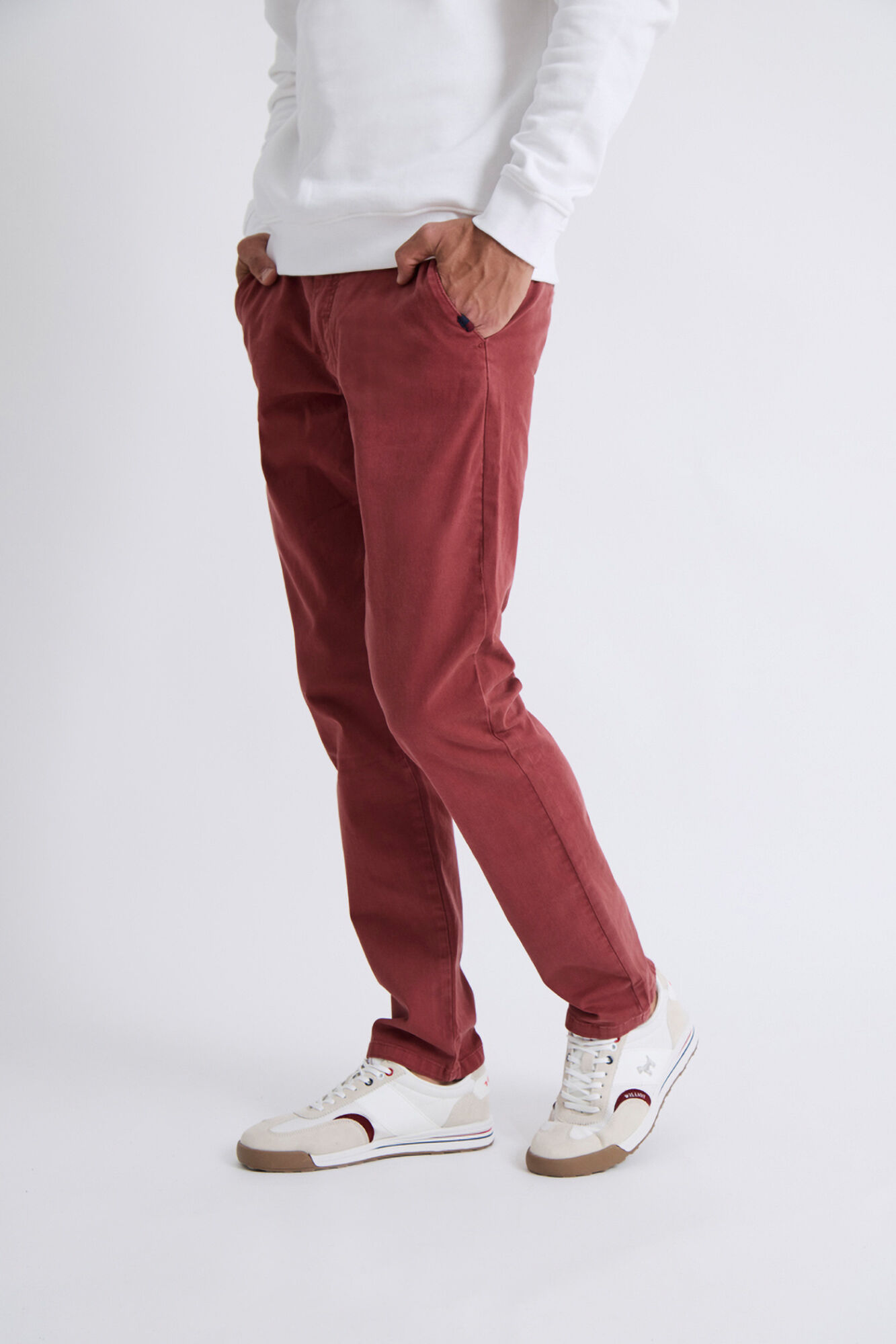 Williot Pantal&oacute;n Chino Slim