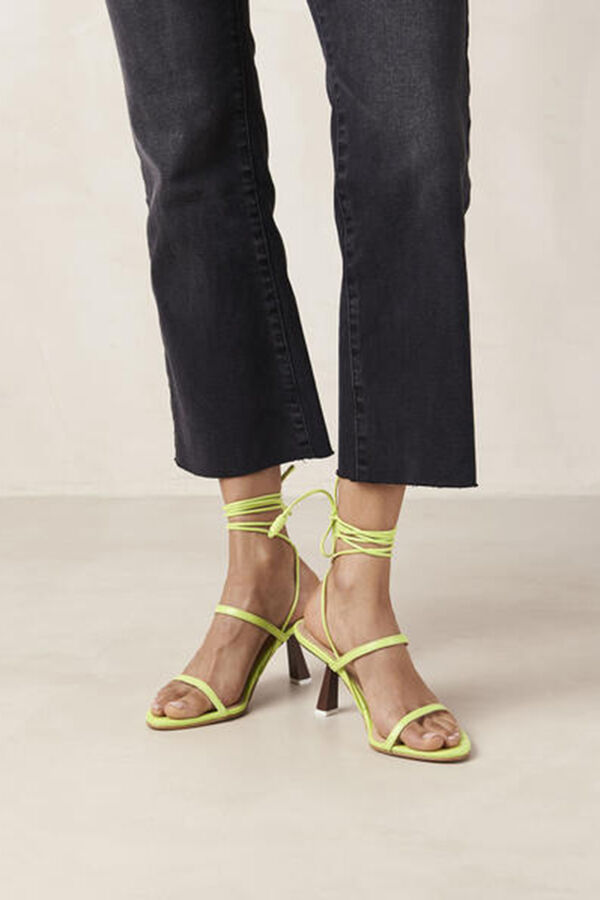 Alohas Sandalias Kendra en piel bicolor verde y marr&oacute;n Verde