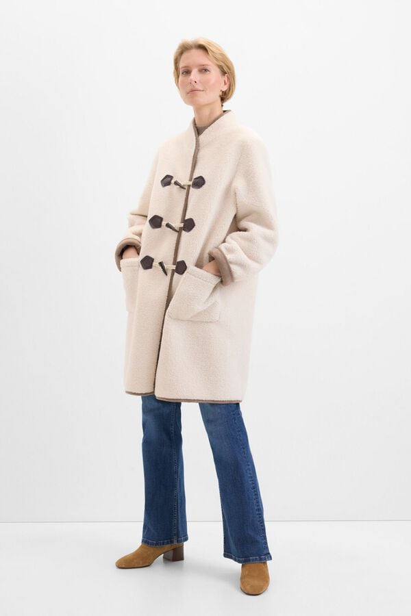 Cortefiel Abrigo detalle de alamares Marfil