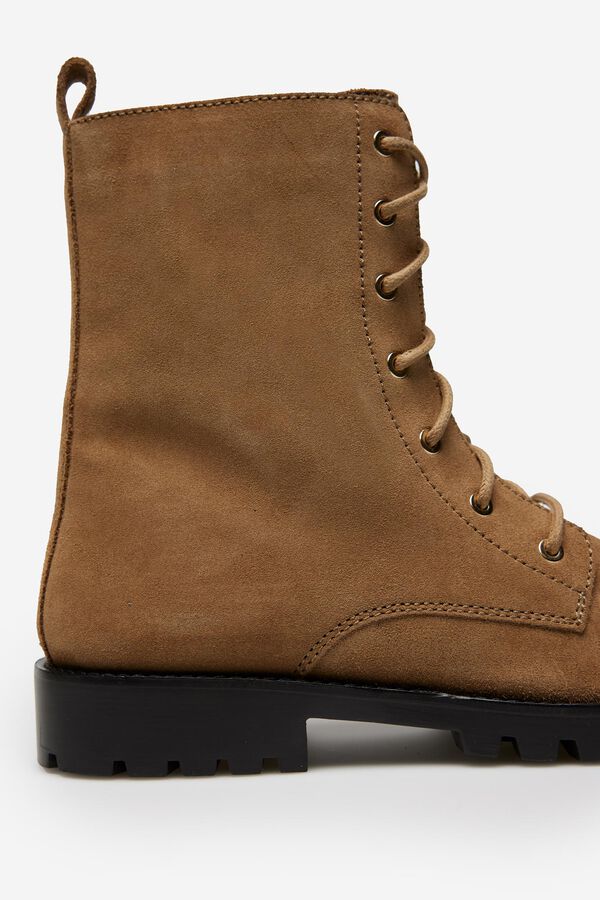 Cortefiel Botins com atacadores Tostado