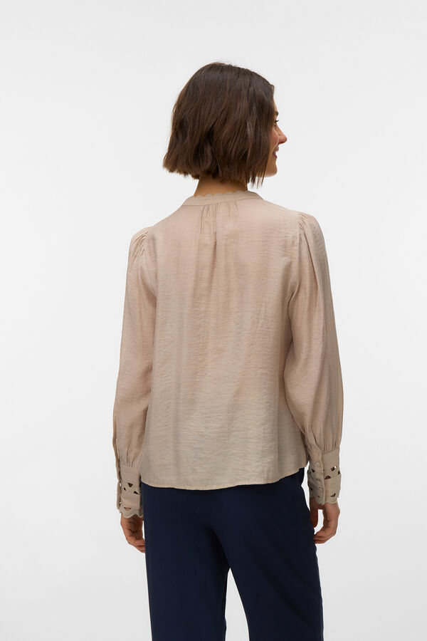 Vero Moda Camisa de manga larga detalles calados Beige