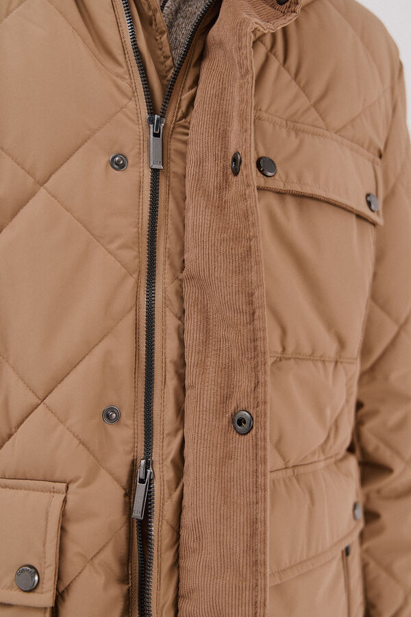 Cortefiel Chaqueta acolchada rombo Camel