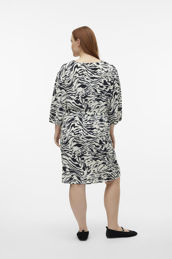 Vero Moda Curve Vestido manga 3/4 talla grande Gris