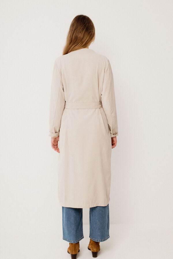 Vila Gabardina larga anudada Beige